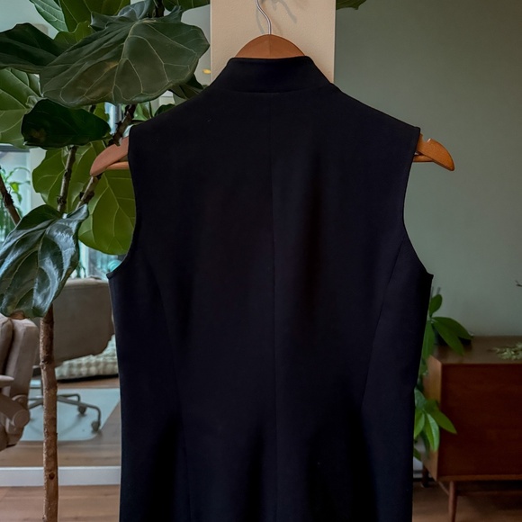 Black vest top - Picture 2 of 4